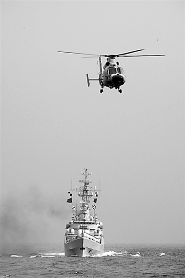 艦機(jī)協(xié)同。代勇攝