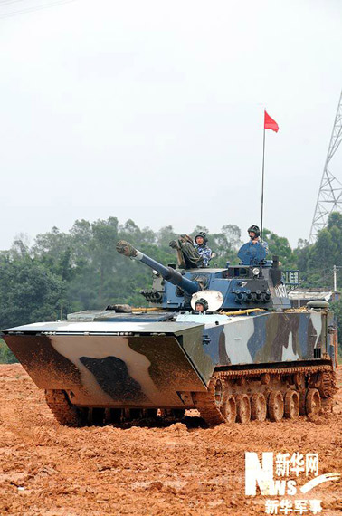 05式兩棲裝甲突擊車[攝影：鄭文浩]