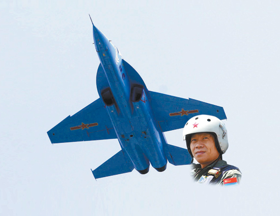 國產獵鷹03號教練機達國際同類先進水平(組圖)