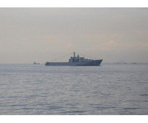 鄭州艦參加東盟成立50周年國際艦隊檢閱