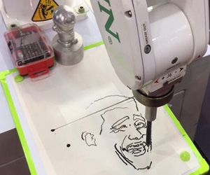 一批高精尖機器人集中亮相 廣東智博會首日逾3萬人觀展