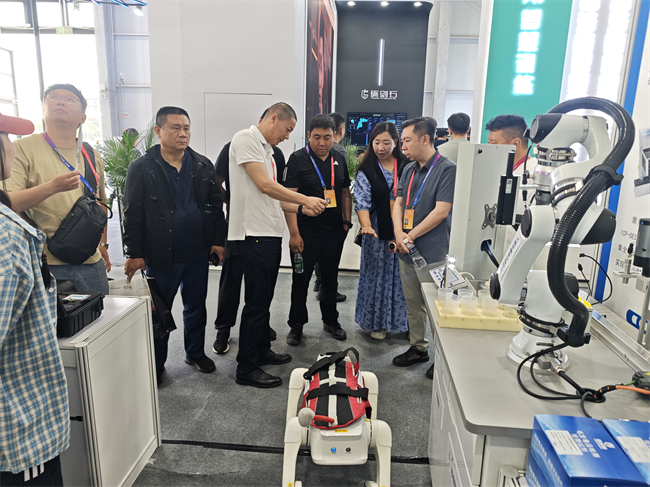 金鵬達科技攜硬核成果閃耀第十二屆警博會 金鵬達科技攜硬核成果閃耀第十二屆警博會