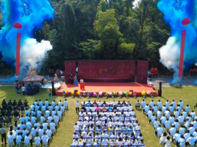 從“三線軍工”走來，向職教未來奔去！——武漢軍需工業(yè)技工學(xué)校喜慶建校60周年